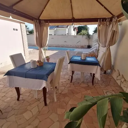 Panzió Gentarrubia 4*