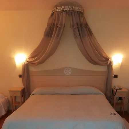 杰塔露比亚酒店