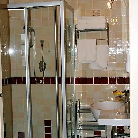 Gentarrubia فندق مبيت وإفطار 4*