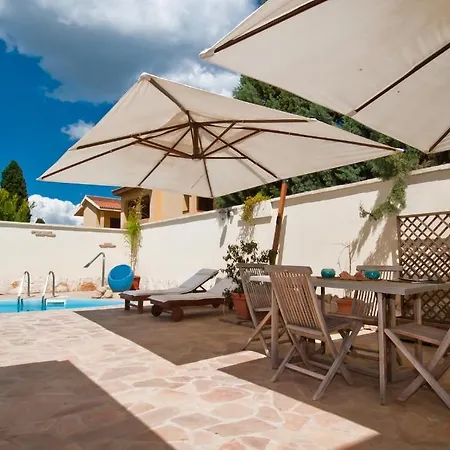 Gentarrubia 4* Capoterra